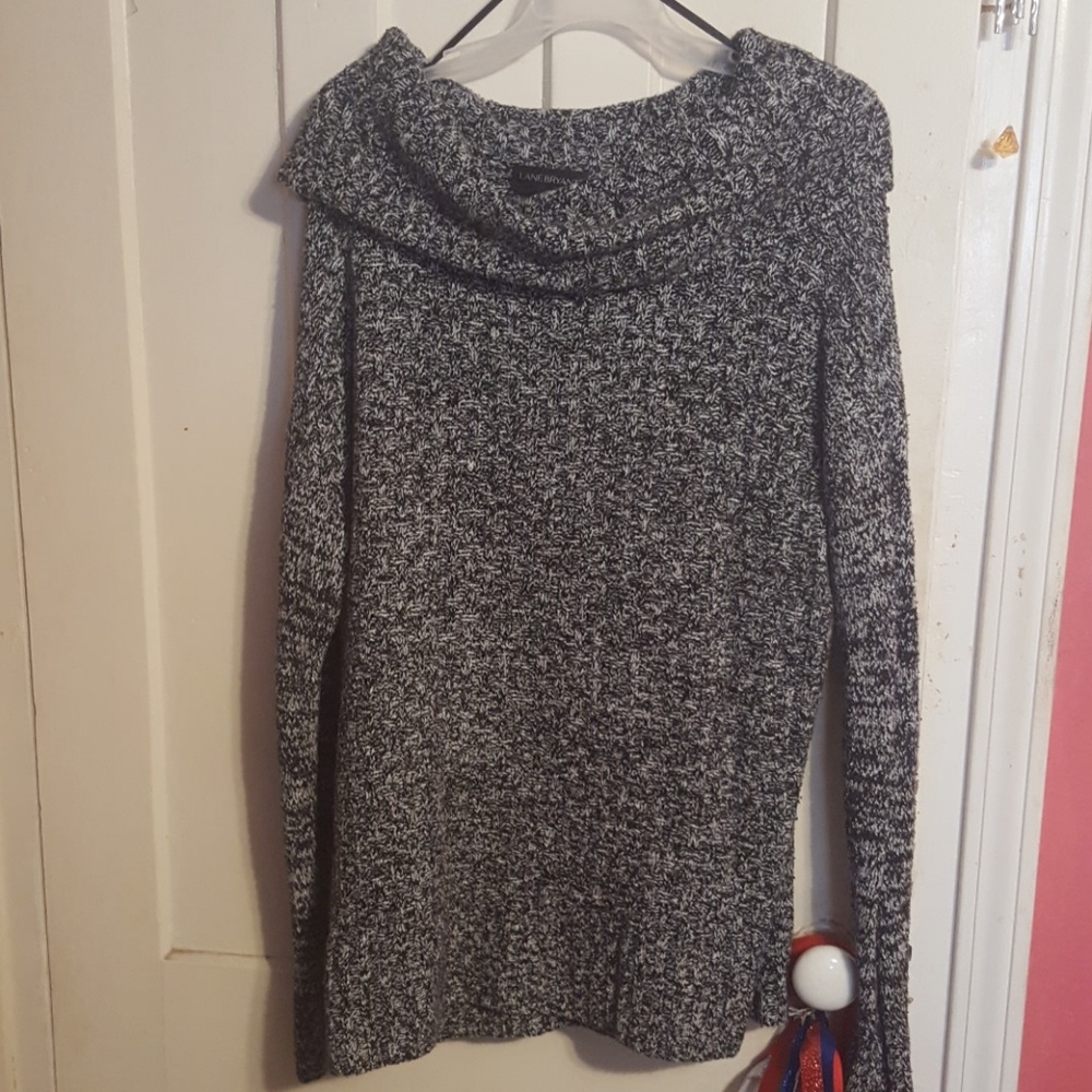 Knit sweater